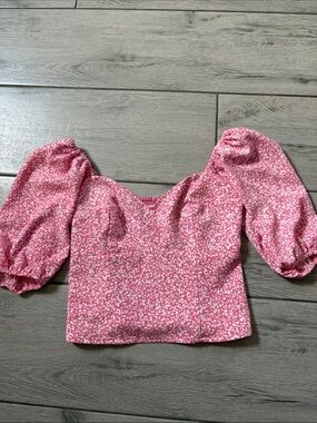 Abercrombie and Fitch Women's Pink Floral Puff-Sleeve Top